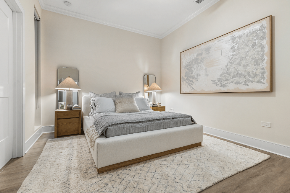 Maeve-on-Ashland-Model-(1)